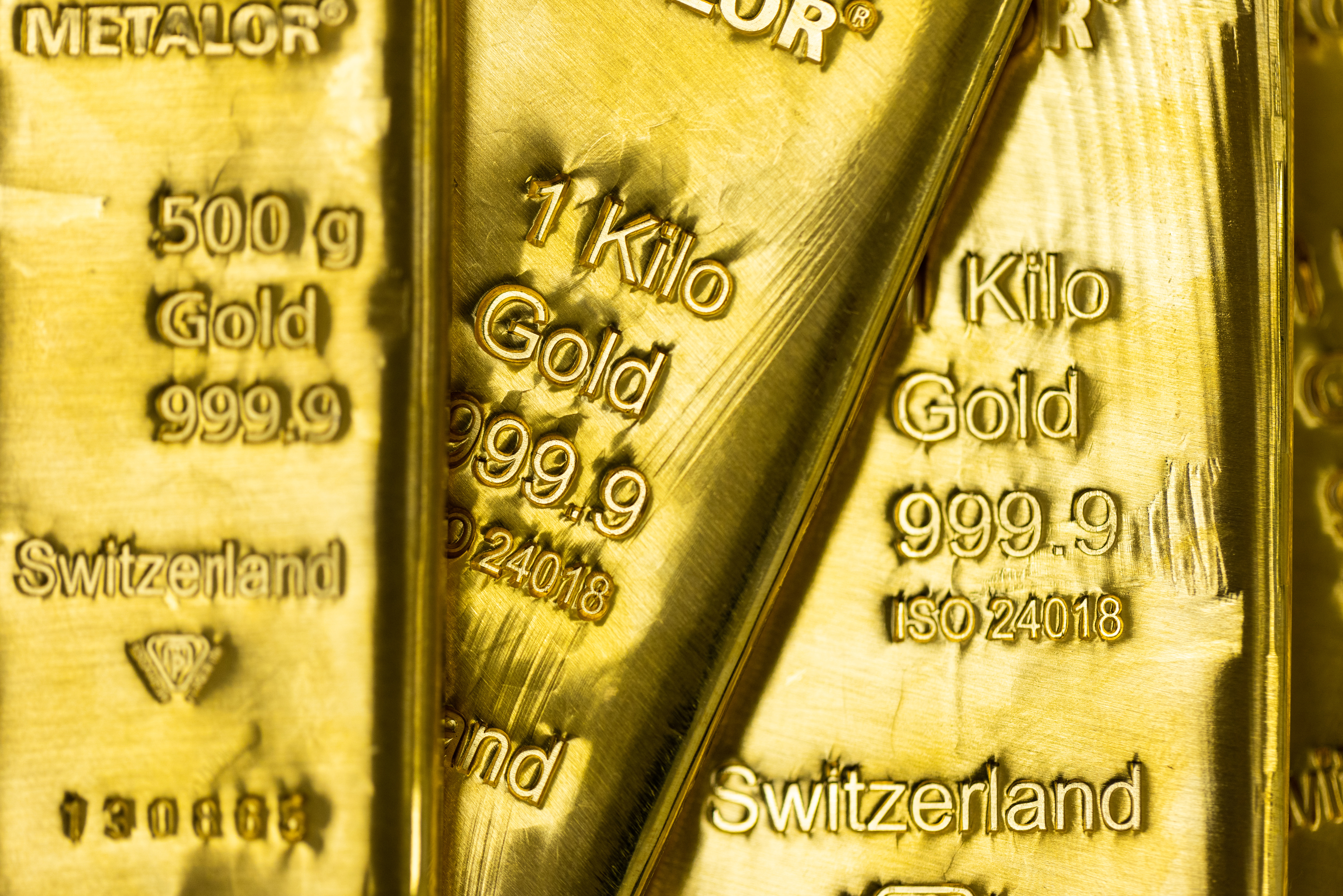 Gold &lsquo;Best Place To Be&rsquo; As Tariff Turmoil Sparks Climb To Record