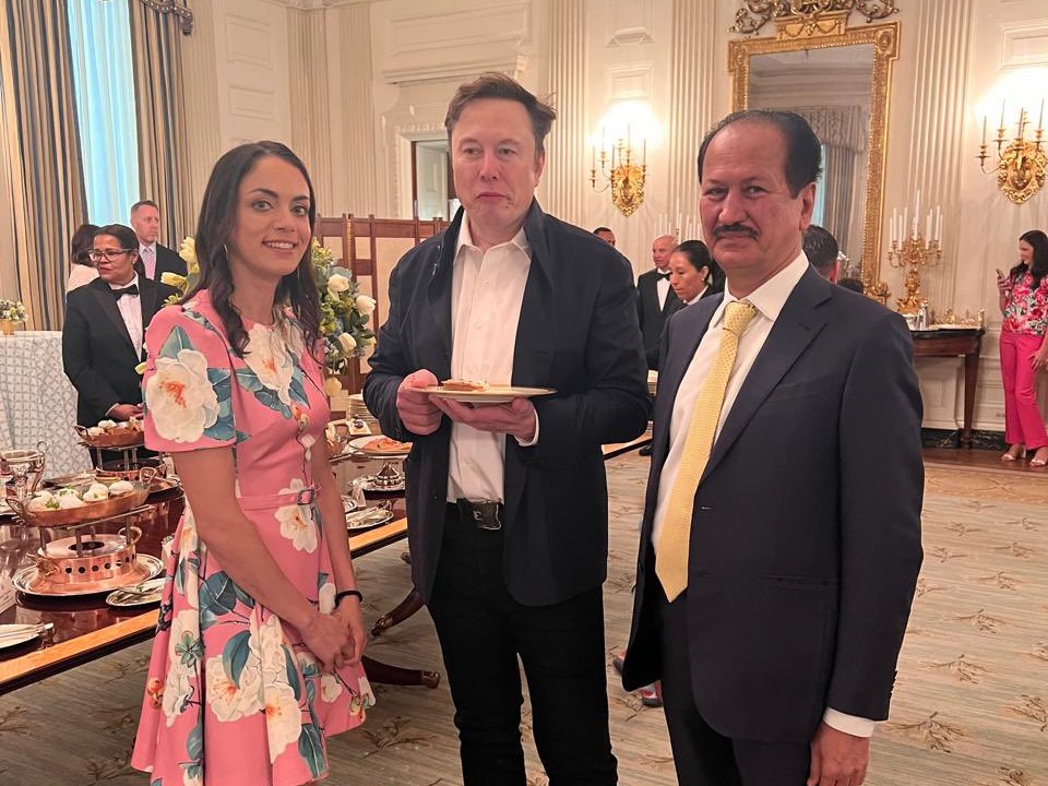 Meet Hussain Sajwani, Dubai Real Estate Tycoon Spotted At White House&nbsp;With&nbsp;Elon&nbsp;Musk