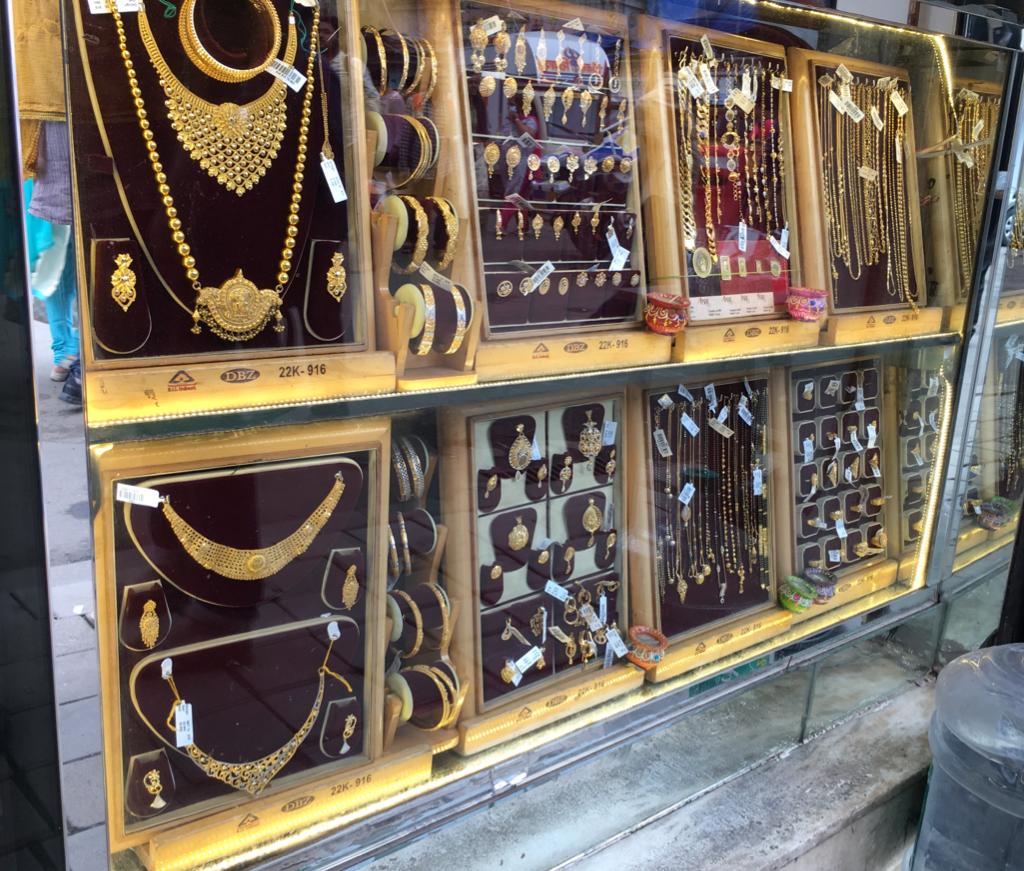 Jewellery Buyers Pivot To Recycling, Lightweight Designs As Gold Prices Soar