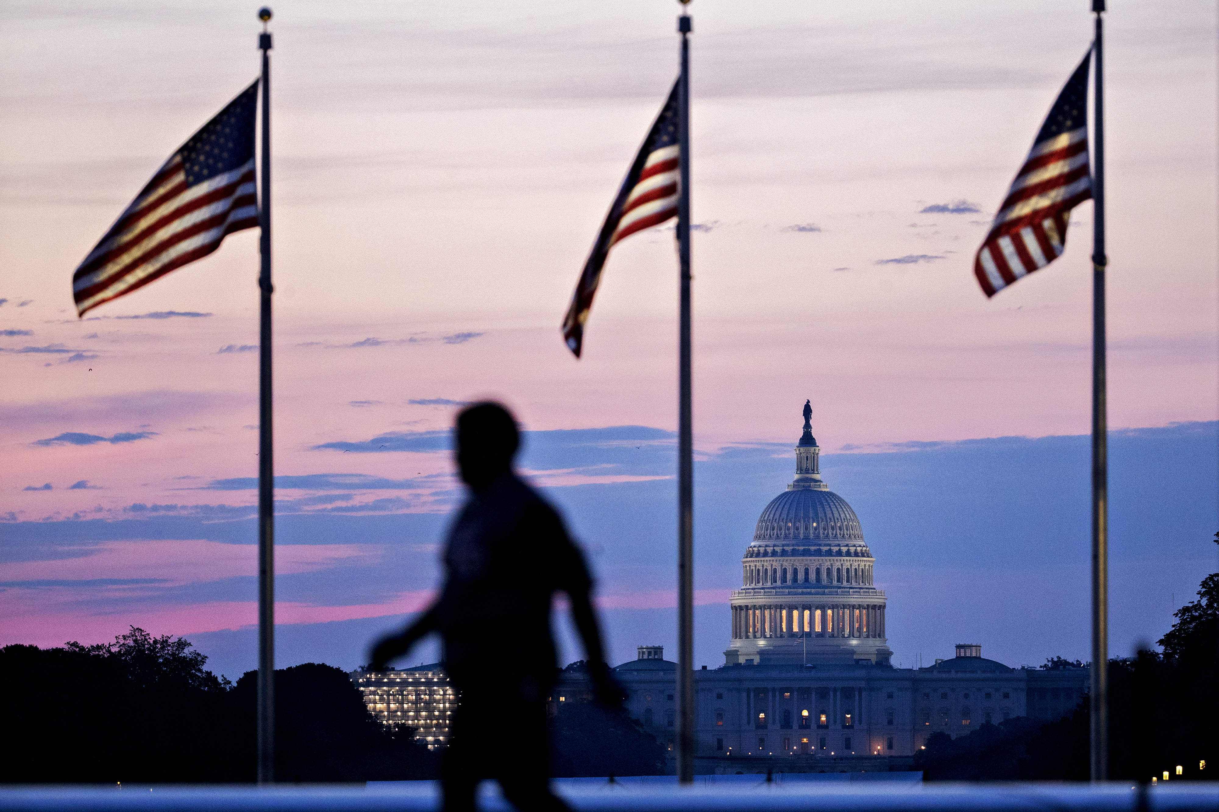 US Loses Last Top Credit Rating With Downgrade From Moody&rsquo;s