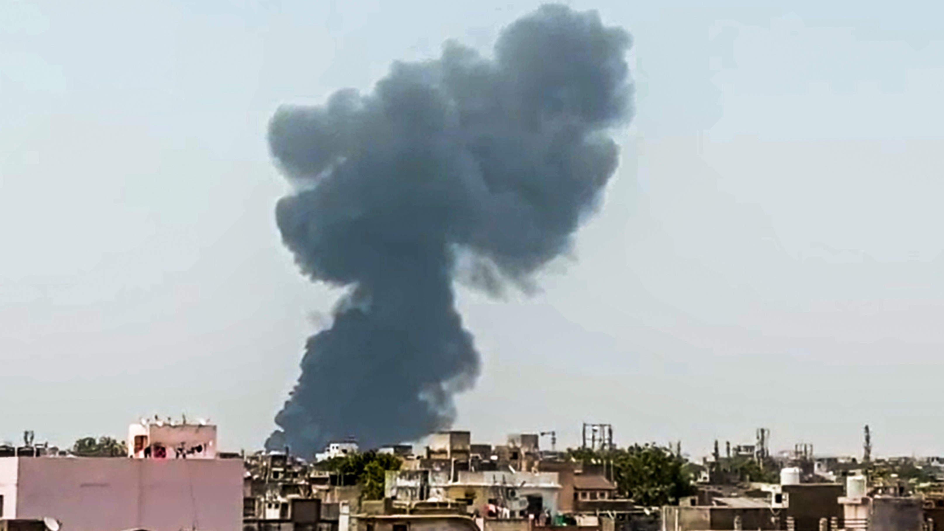Ahmedabad Plane Crash: Modi, Droupadi Murmu, Keir Starmer, Others Express Shock
