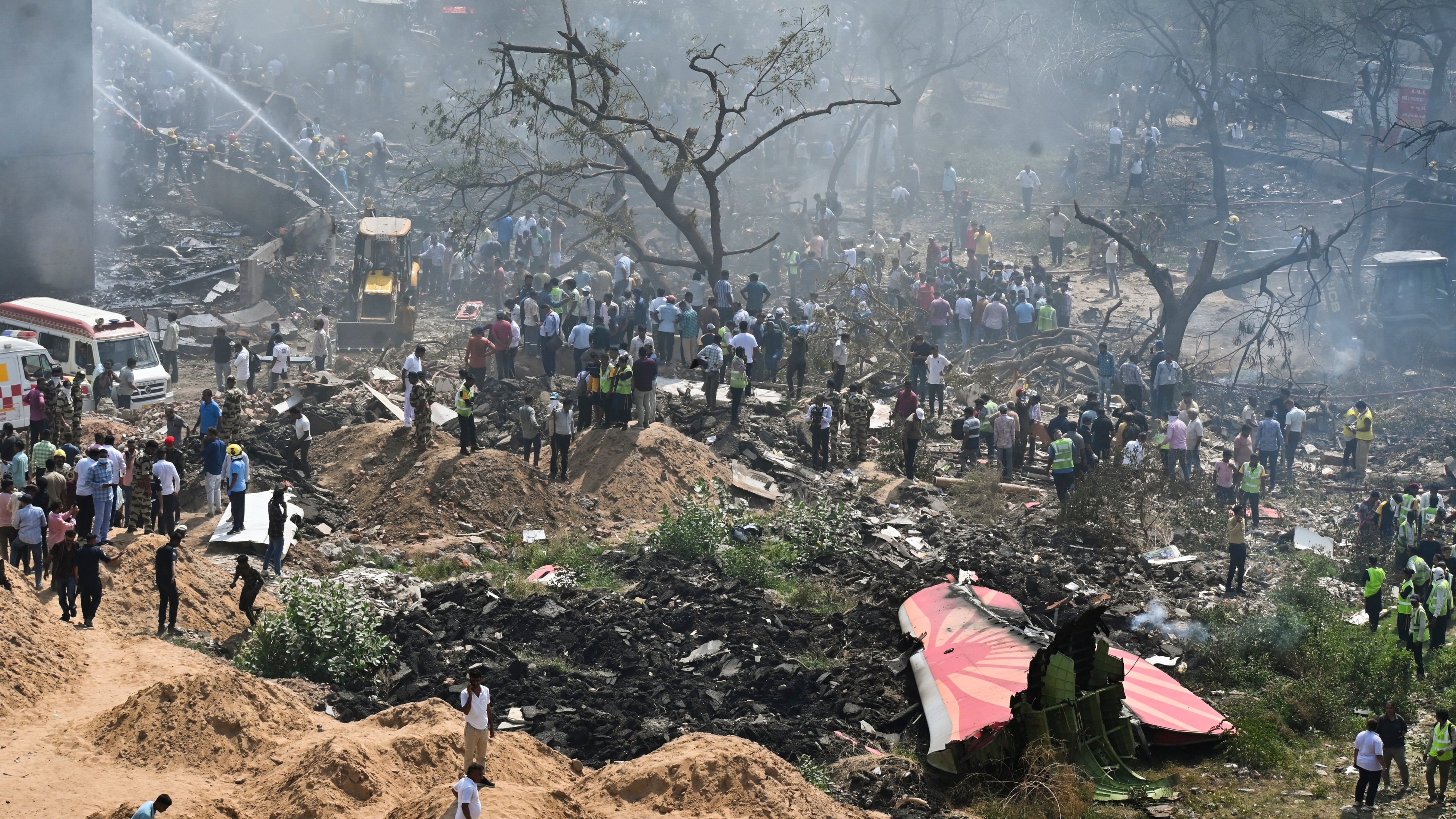 Air India Plane Crash: Keir Starmer, Putin, Macron, King Charles, Other International Leaders React