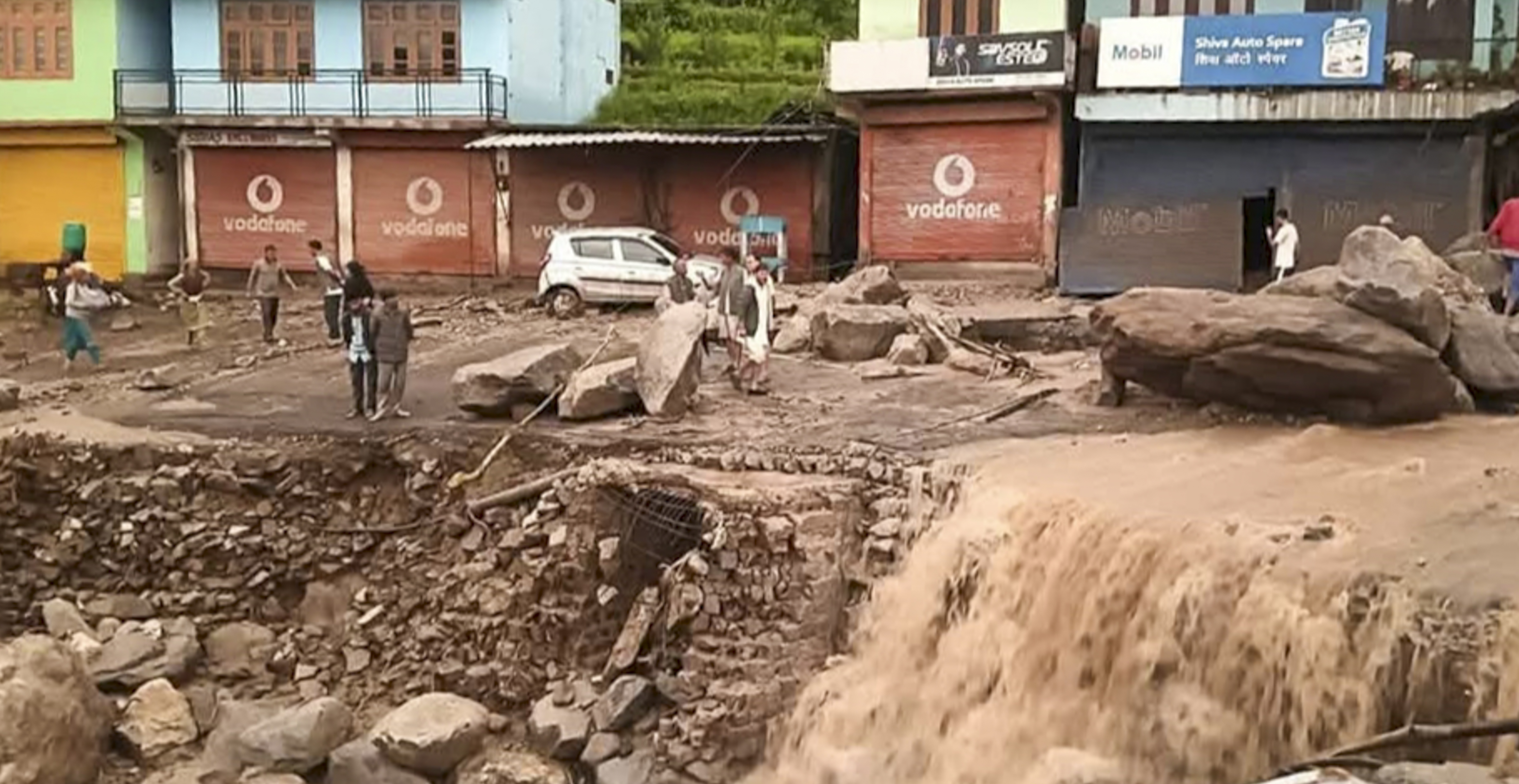 Himachal Cloudburst: Death Toll in Mandi Rises To 10; 34 Feared Missing As Rescue Efforts Continue