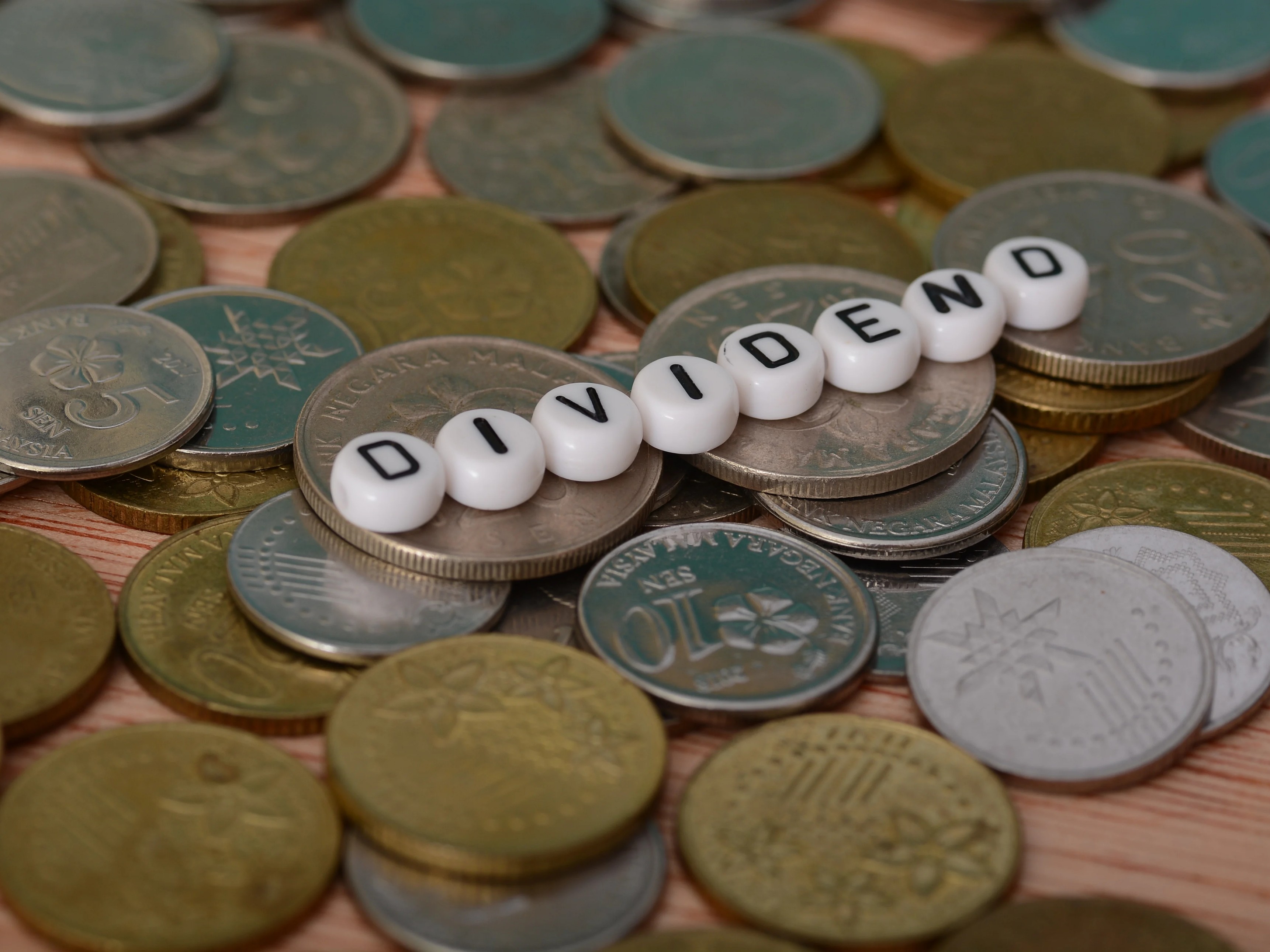 12 Dividend Stocks: SRF, Alembic Pharma, Punjab & Sind Bank &mdash; Last Day To Buy Shares To Qualify