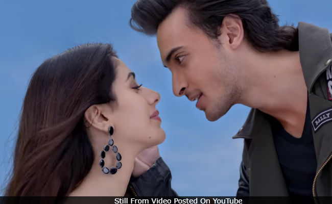 <i>Loveratri</i> Song <i>Tera Hua</i>: Warina Hussain And Aayush Sharma Will Remind You Of Your First Love Ever