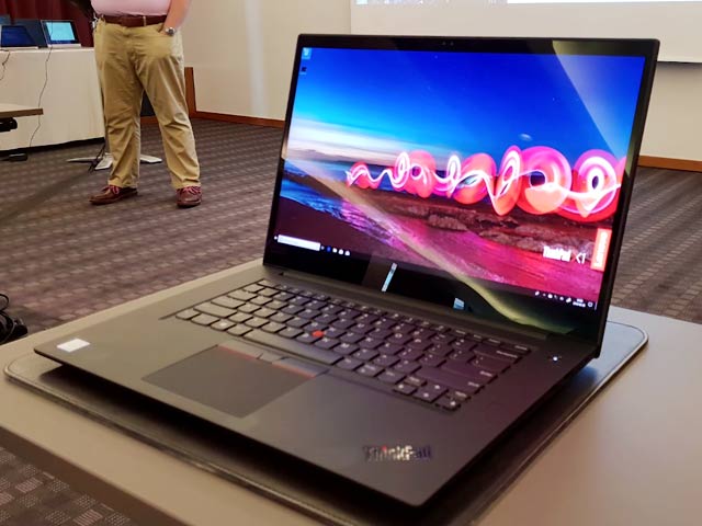Lenovo Yoga Book C930, Yoga C630 WOS, ThinkPad X1 Extreme First Look