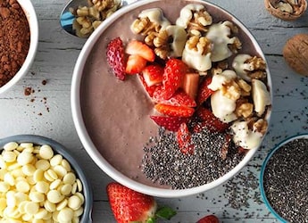 This 10-Min Chocolate Dessert Is Perfect For Sudden Sugar Cravings This 10-Min Chocolate Dessert Is Perfect For Sudden Sugar Cravings
