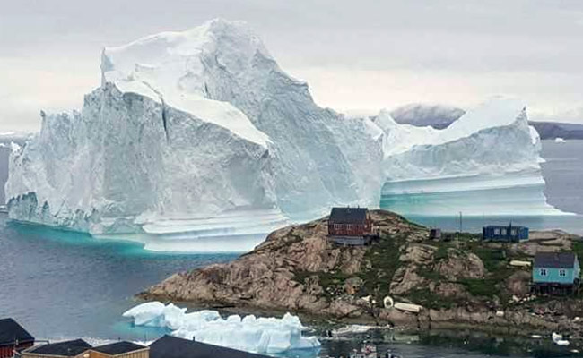 Greenland Ice Sheet Sees One Of Its Greatest Melting Events Ever Recorded