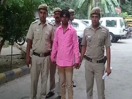 दिल्ली में पत्नी को जीबी रोड पर बेच रहा था शख्स, ऐसे चढ़ा पुलिस के हत्थे दिल्ली में पत्नी को जीबी रोड पर बेच रहा था शख्स, ऐसे चढ़ा पुलिस के हत्थे