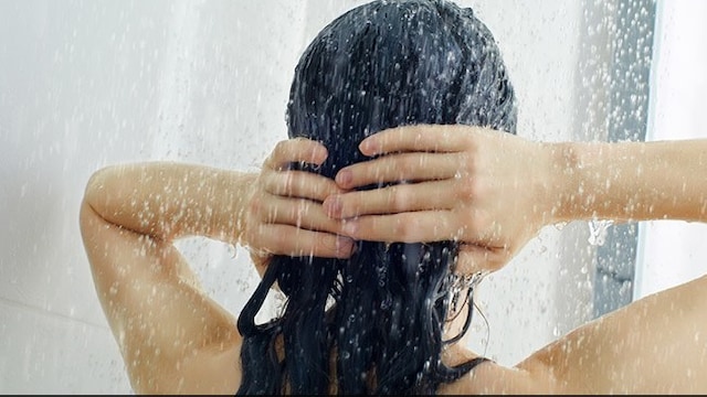 Hair Care: Washing your hair with hot water can lead to dry, rough and brittle hair