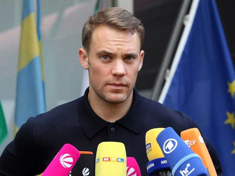 Manuel Neuer Denies Mesut Ozil's Claims Of Racism Within Germany Set-Up
