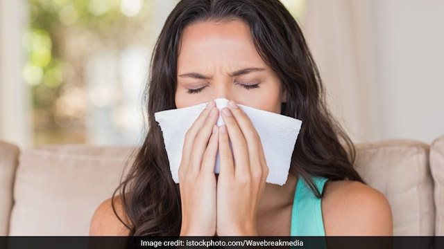 Home remedies for common cold: Sipping warm liquids can help you fight cold effectively
