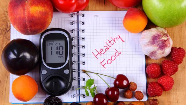 Diabetes Diet Chart: Here's What Nutritionist Suggests To Keep Blood Sugar Under Control
