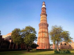 Qutub Minar Is More Than Just Old And Tall: These 10 Facts Prove It Qutub Minar Is More Than Just Old And Tall: These 10 Facts Prove It