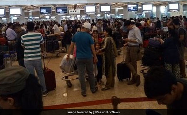 Systems Failure At Mumbai Airport, Check-Ins Being Handled Manually