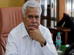 Telecom Watchdog Whose Aadhaar Dare Went Viral Gets Extension Telecom Watchdog Whose Aadhaar Dare Went Viral Gets Extension