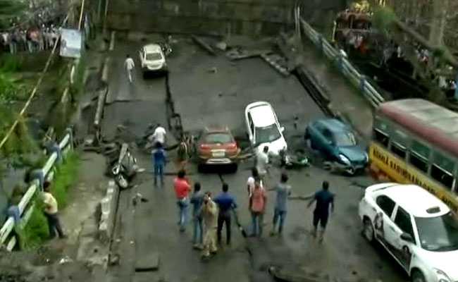 "Devastating," Tweets Derek O'Brien On Kolkata Bridge Collapse