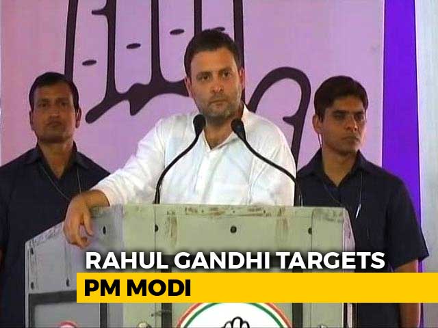Rahul Gandhi Ends Silence On Delhi Deadlock, Targets PM, Arvind Kejriwal