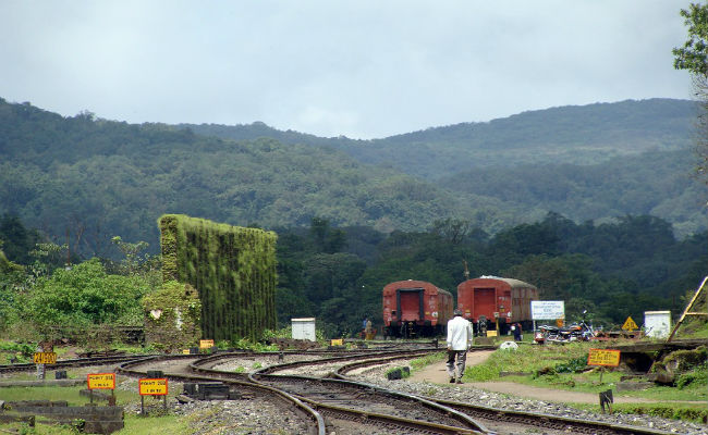 Court Sets Aside Order Deferring Kerala's New Rail Project's Survey