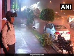 दिल्ली-NCR में बदला मौसम का मिजाज, झमाझम बारिश के बाद मिली गर्मी से राहत दिल्ली-NCR में बदला मौसम का मिजाज, झमाझम बारिश के बाद मिली गर्मी से राहत