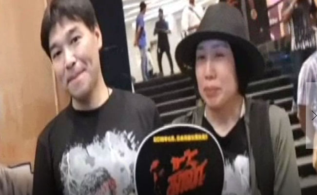 Rajinikanth's <i>Kaala</i>: Couple From Japan Watch First Show In Chennai (Yes, They Speak Tamil)