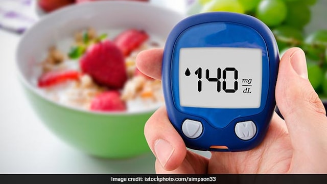 World Diabetes Day: Diabetics should avoid refined carbs and sugary foods