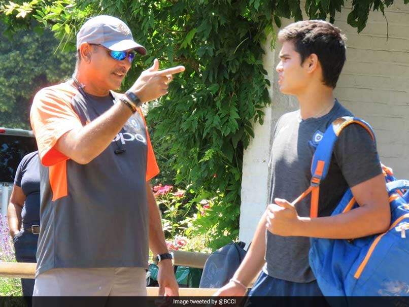 Ravi Shastris "Words Of Wisdom" For Arjun Tendulkar Ravi Shastris "Words Of Wisdom" For Arjun Tendulkar