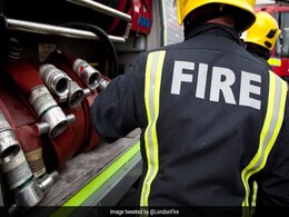 Fire Breaks Out At Primary School In London's Dagenham Fire Breaks Out At Primary School In London's Dagenham