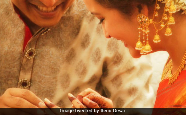 Pawan Kalyan's Ex-Wife Renu Desai Is Engaged, Kids Attended Ceremony. See Pics