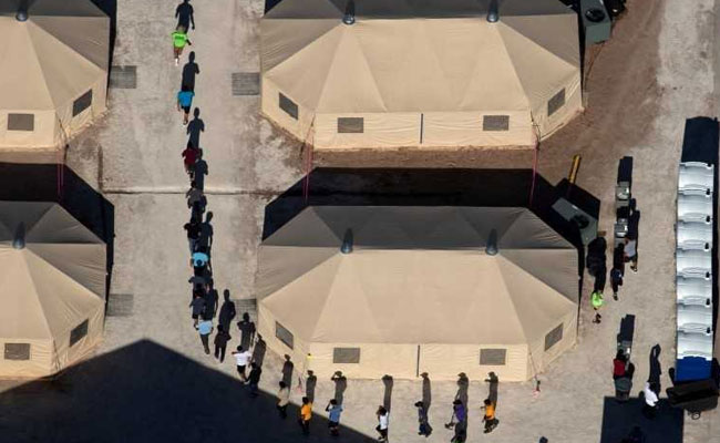 US Using DNA Testing In Effort To Reunite Families It Separated