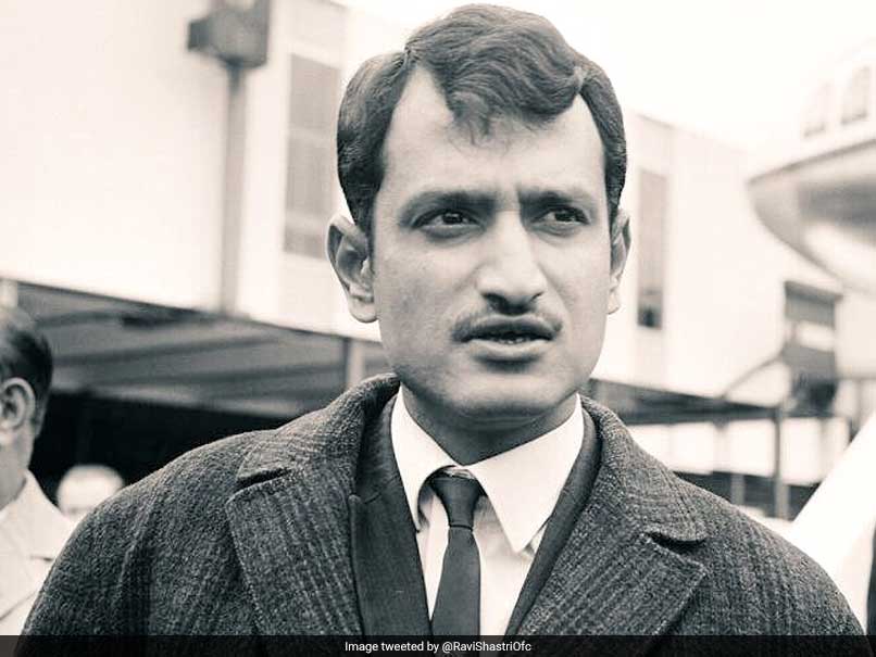 Indian Cricket Team Pays Respects To Ajit Wadekar Indian Cricket Team Pays Respects To Ajit Wadekar