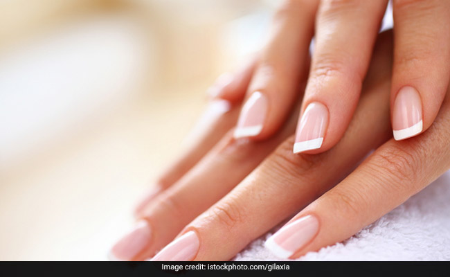 3 Home Remedies To Keep Your Nails Beautiful And Shiny