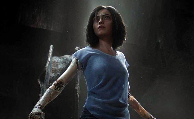 Alita: Battle Angel- कचरे में मिली ये लड़की निकली ताकतवर रोबोट, इसे देखा तो भूल जाएंगे रजनीकांत का 'चिट्टी' अवतार