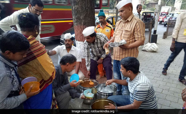 Roti Bank: Ex-Mumbai Top Cop's Initiative To Feed The Needy. How It Works