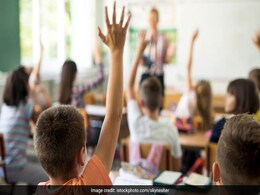 World Teacher's Day 2020: आज है विश्व शिक्षक दिवस, जानिए इस दिन का इतिहास World Teacher's Day 2020: आज है विश्व शिक्षक दिवस, जानिए इस दिन का इतिहास