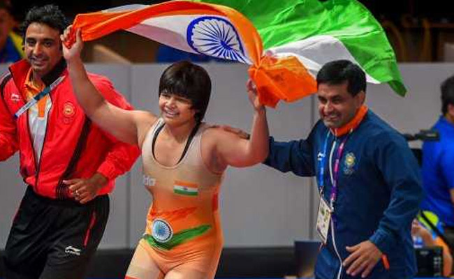 'इस कारण' एशियन गेम्स पदक विजेता दिव्या काकरान ने अरविंद केजरीवाल को सुनाई खरी-खरी