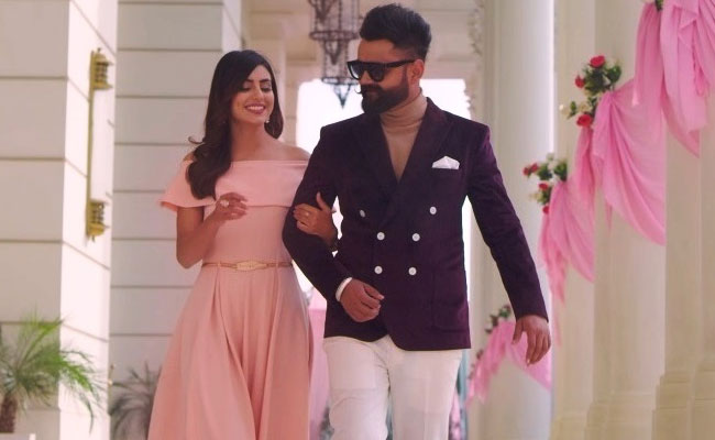 पंजाबी सॉन्ग 'Trending Nakhra' का यूटयूब पर तहलका, स्टाइलिश वीडियो 11 करोड़ के पार