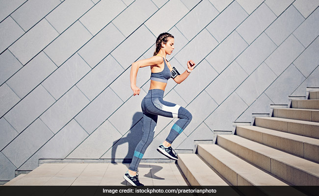 Staircase Exercise For Weight Loss: इन 4 तरीकों से सीढ़ीयों का उपयोग करके खेल-खेल में घटाएं शरीर का फैट