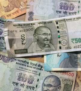 Inr Vs Usd Ruvs Dollar Currency Exchange Rate Rucloses At Record 72 45 Against Dollar Inr Vs Usd Ruvs Dollar Currency Exchange Rate Rucloses At Record 72 45 Against Dollar