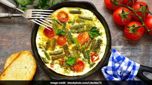 A healthy breakfast should be abundant in protein, healthy fats and other essential nutrients