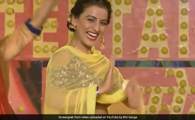 अक्षरा सिंह ने 'दईया रे दईया' गाने पर किया ऐसा धांसू डांस, Youtube पर 8 लाख बार देखा गया वीडियो