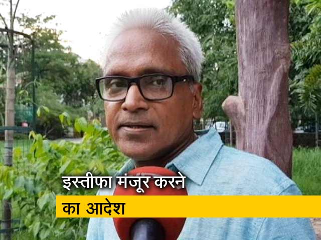 IIT में गड़बड़ियां उजागर करने वाले प्रोफेसर को दिल्ली हाईकोर्ट से राहत
