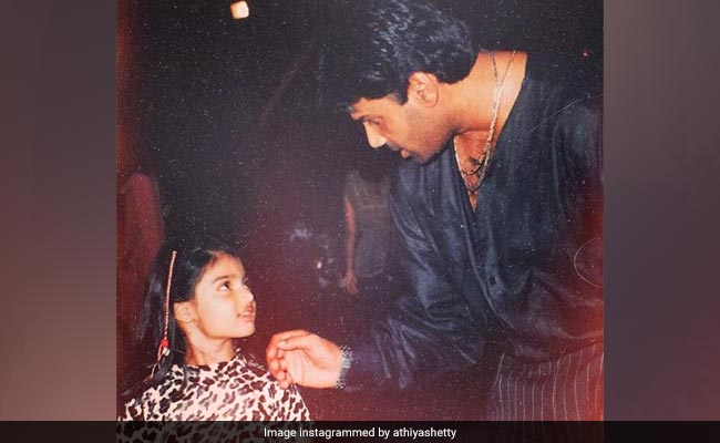 Drake Commented On A Suniel Shetty Pic And We're As Surprised As You