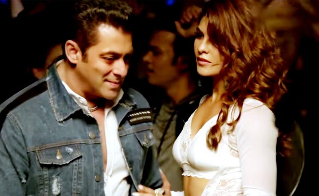 Race 3 Hiriye: 'रेस 3' के इस सॉन्ग में सलमान खान ने दिखाया स्वैग तो जैकलीन ने किया पोल डांस