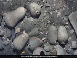 A Robot Submarine Found The 'Holy Grail Of Shipwrecks' A Robot Submarine Found The 'Holy Grail Of Shipwrecks'