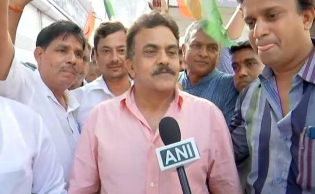 Sanjay Nirupam Triggers Row With "Loyal Dog" Jab At Karnataka Governor