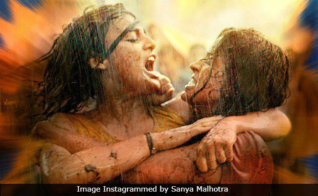 <I>Pataakha</I> First Look: <i>Dangal</i> Actress Sanya Malhotra Picks Up New Fight