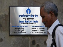 SBI कस्टमर्स के लिए जबरदस्त ऑफर्स! कार लोन, गोल्ड लोन पर छूट सहित कई रियायतें दे रहा है बैंक SBI कस्टमर्स के लिए जबरदस्त ऑफर्स! कार लोन, गोल्ड लोन पर छूट सहित कई रियायतें दे रहा है बैंक