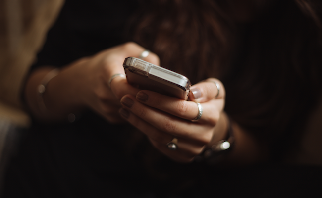 Don't Use Your Phone In The Bathroom - And Other Ways To Keep Your Devices Safe While Traveling