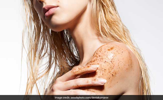 5 Reasons To Exfoliate Your Body Right Now